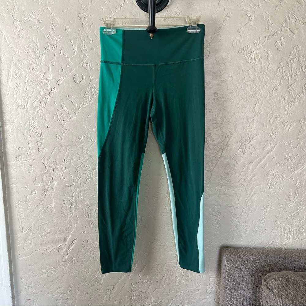Athleta Elation Colorblock Asym 7/8 Leggings